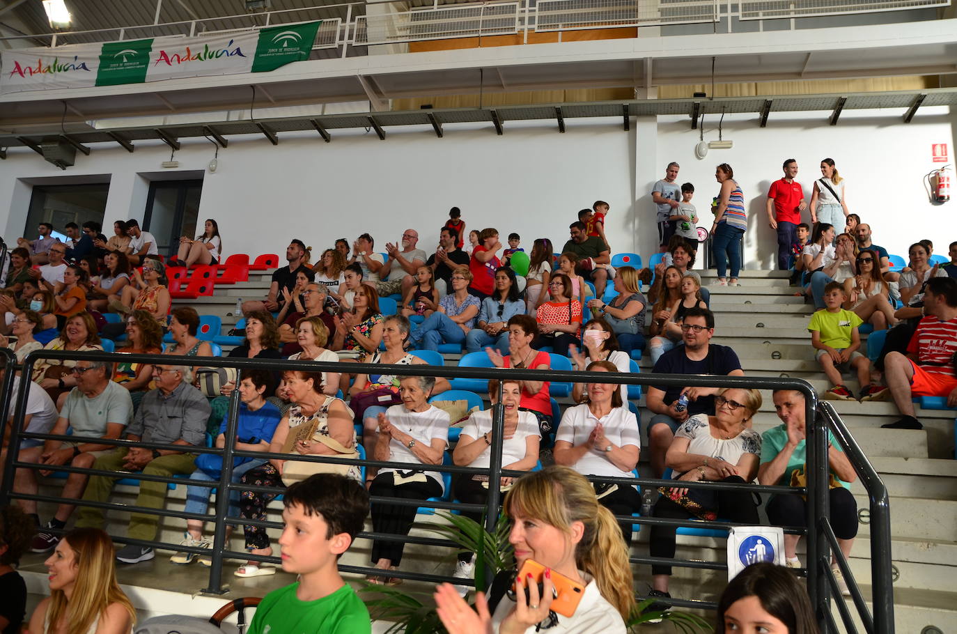 Ambiente en las gradas.