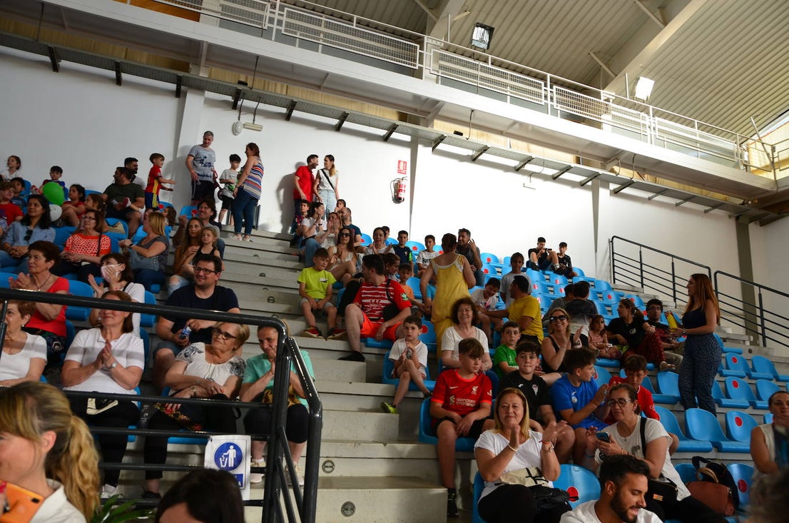 Ambiente en las gradas.