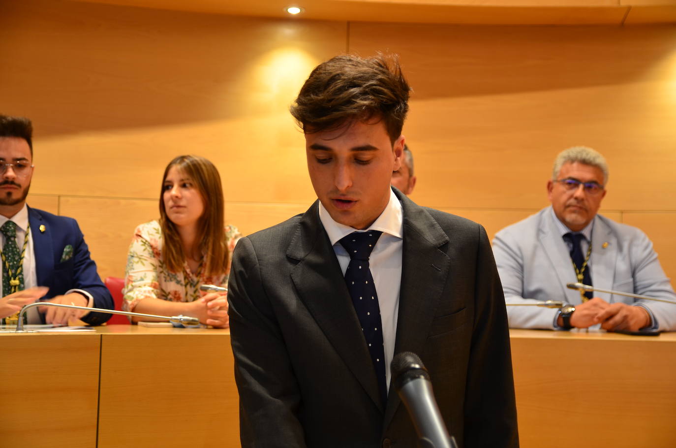 Toma de posesión de Tomás Jiménez Fernández como concejal adscrito al grupo municipal del PP en Huétor Vega.