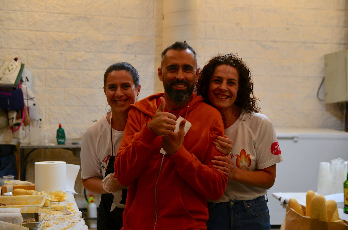 Huétor Vega programó una noche de San Juan con pop rock en directo.