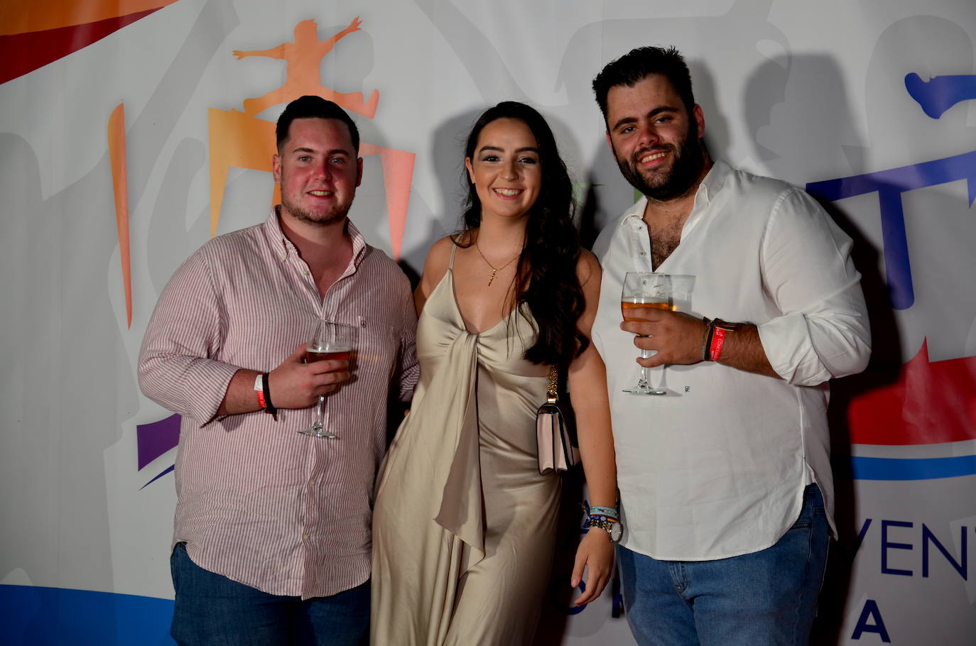 ‘Photocall’ de la Fiesta de la Juventud de Huétor Vega.