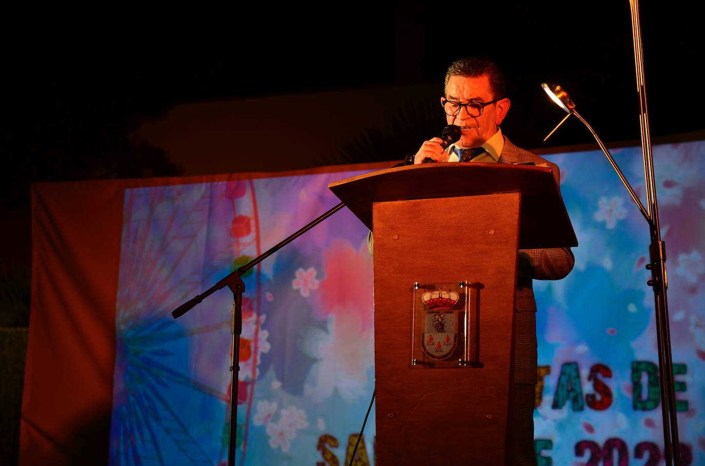 El cantante Gregorio Carballo, ‘McGregor’, pregonero de las fiestas de Huétor Vega este año.