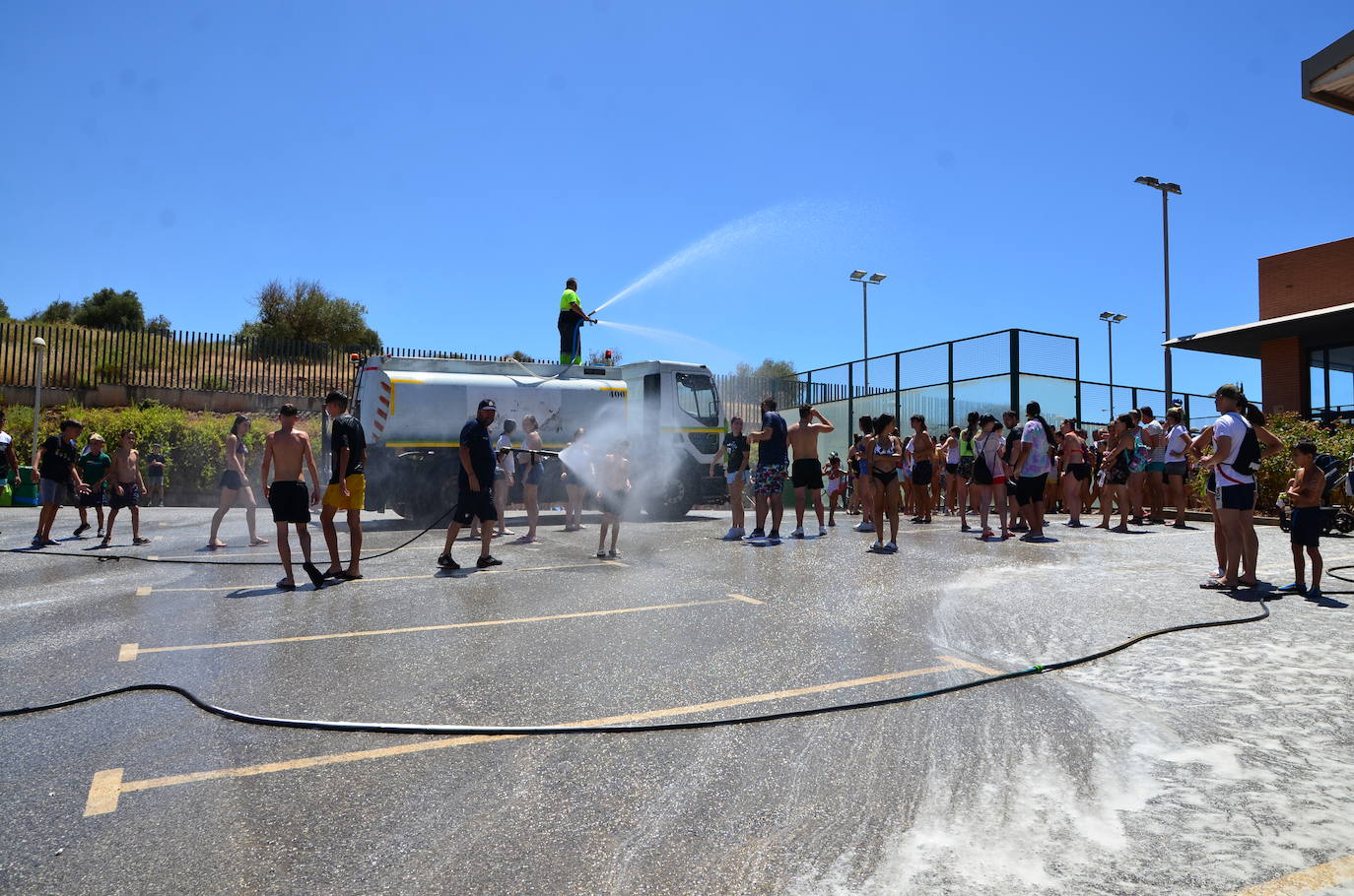 Fiesta del Agua, hoy junto al pabellón deportivo La Libertad de Huétor Vega.
