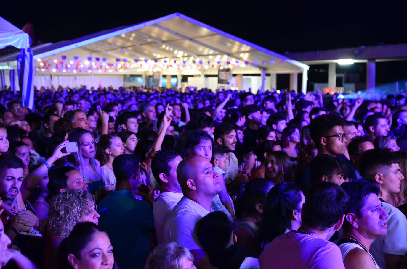 Impresionante ambiente en la feria de Huétor Vega.