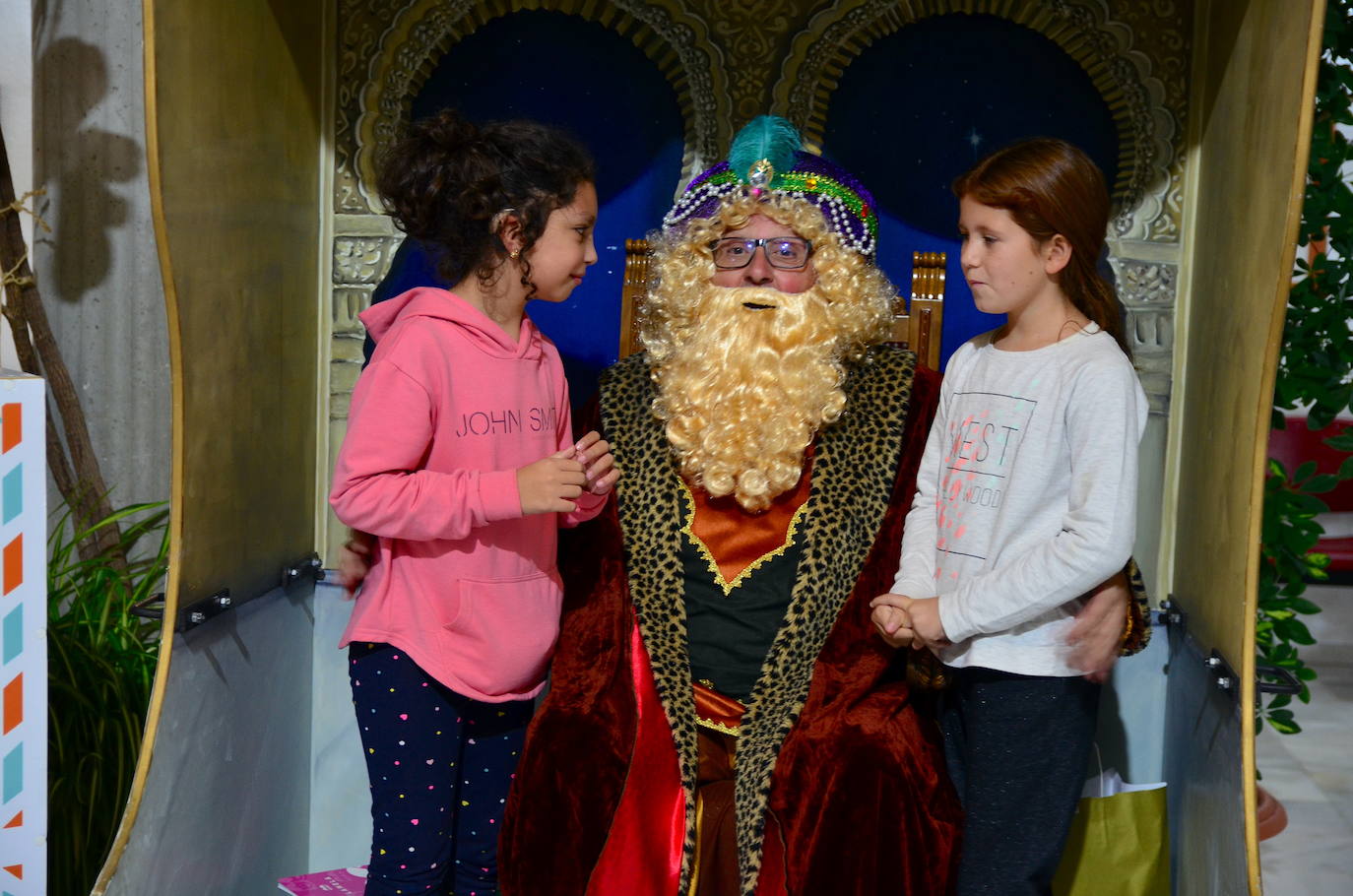 Visita del cartero real, toda la tarde en el Centro Social La Nava.