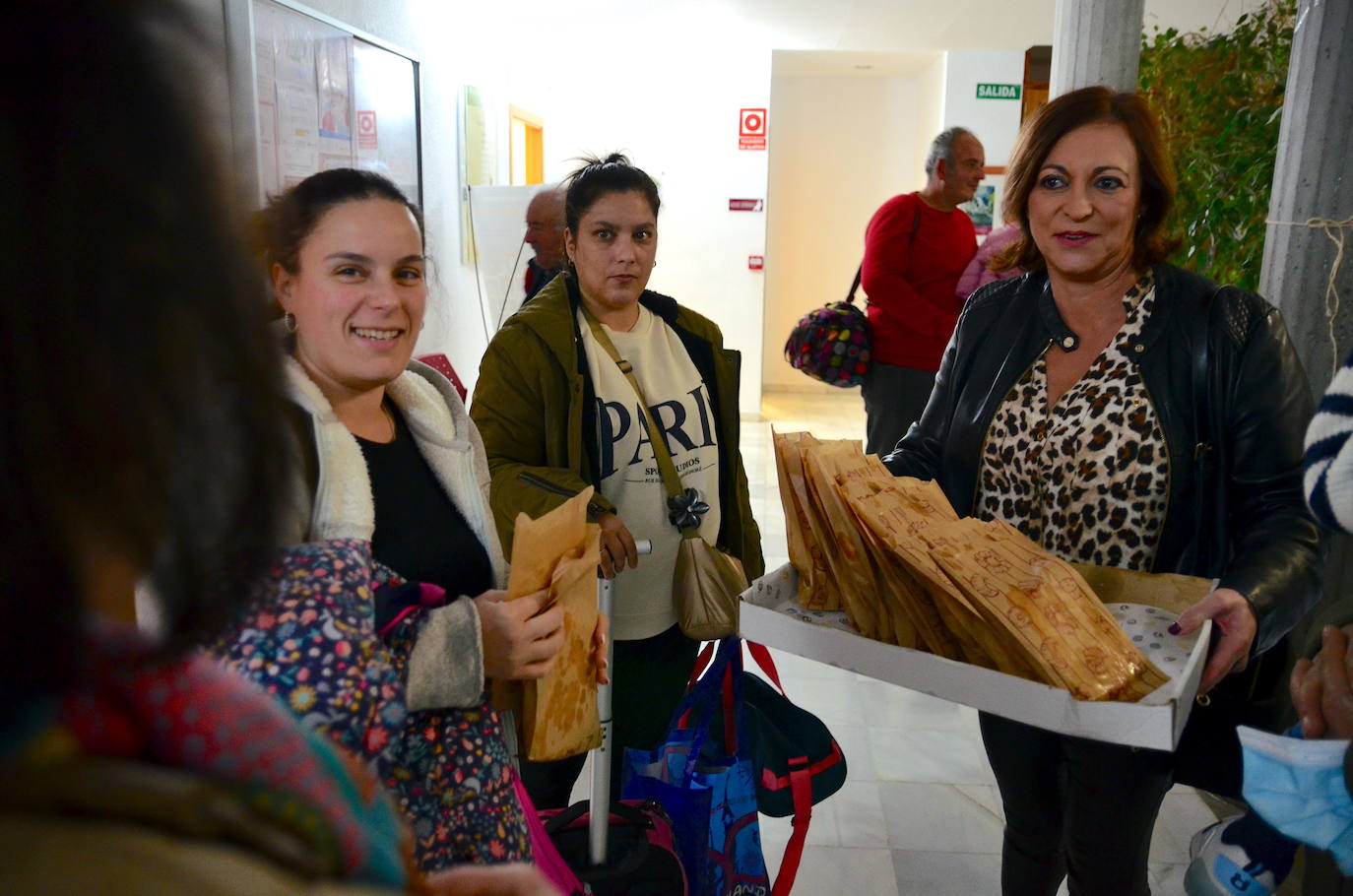 Visita del cartero real, toda la tarde en el Centro Social La Nava.