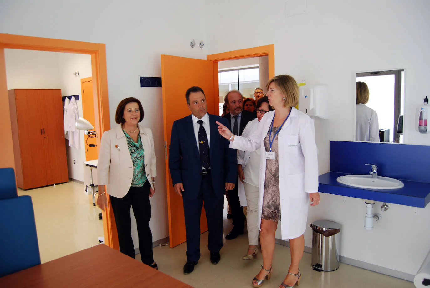 Inauguración del centro de salud de Huétor Vega, en octubre de 2014.