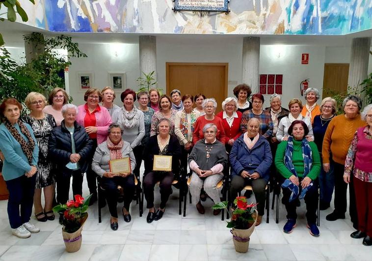 La asociación de mujeres Vesci de Huétor Vega celebra el 8M