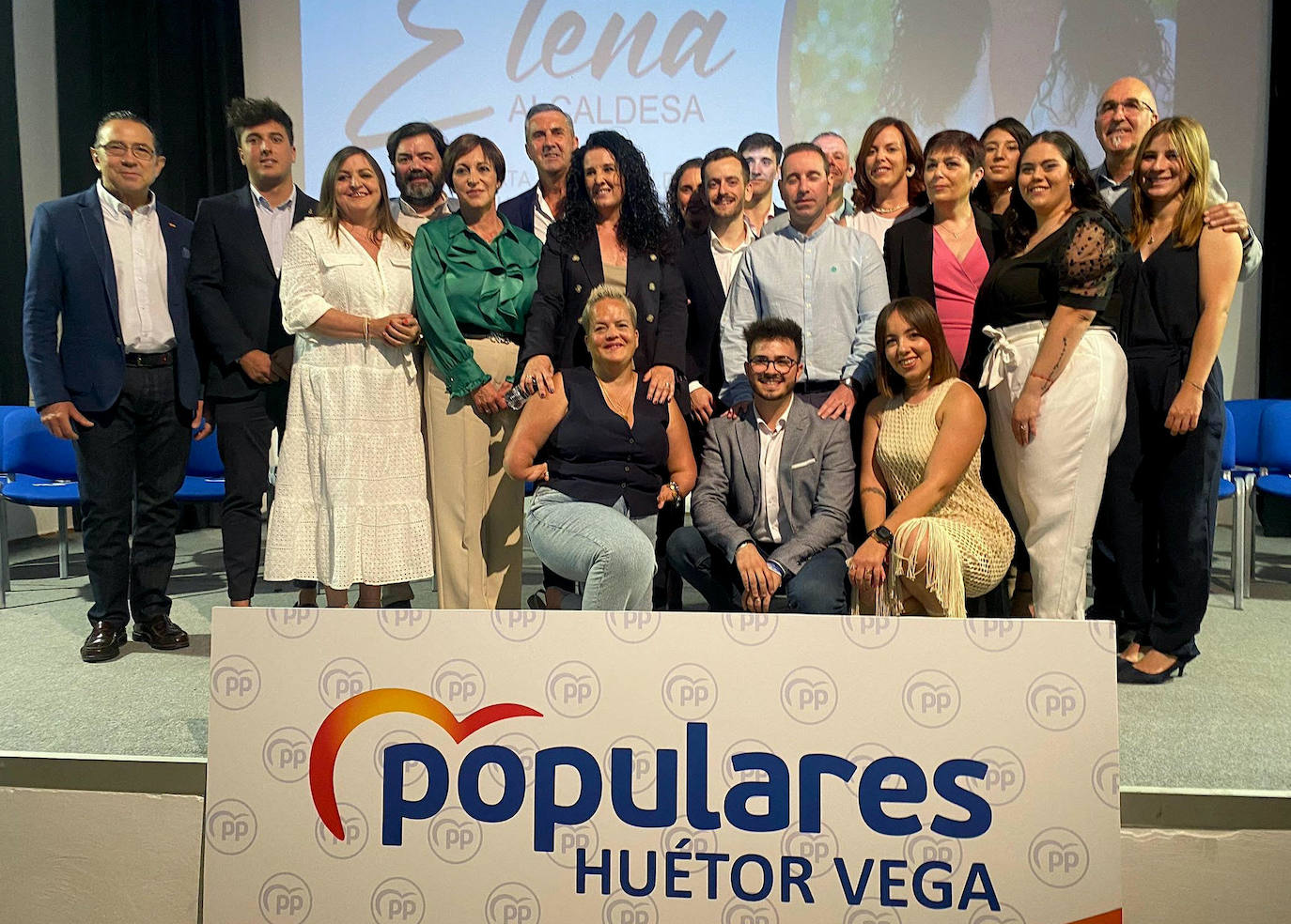 El equipo que integra la lista del PP en las próximas elecciones municipales.