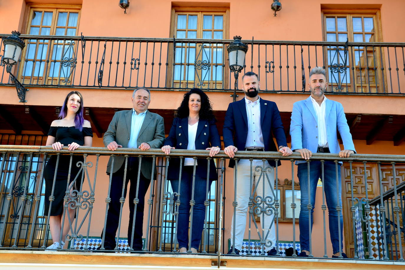 Jenifer Jordán (Podemos), Mario del Paso (PSOE), Elena Duque (PP), Chus Fernández (IU) y Francisco Megías (Vox).