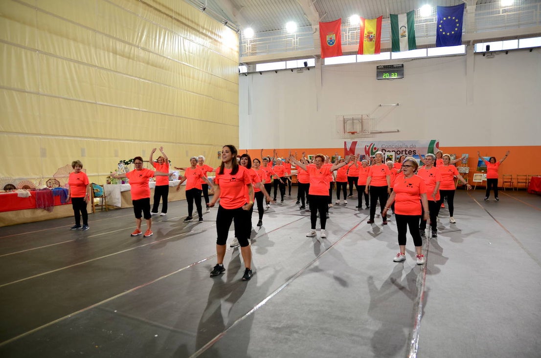 Clausura de los talleres y escuelas deportivas municipales de Huétor Vega