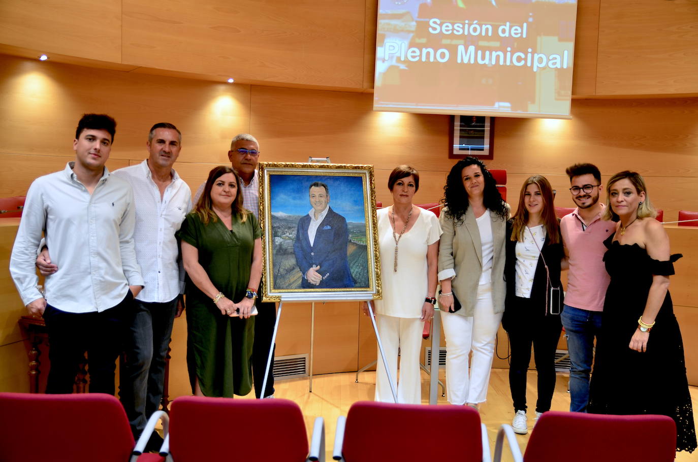 Los retratos de Mariano Molina y Plácido Hurtado se unen a la galería de alcaldes de Huétor Vega