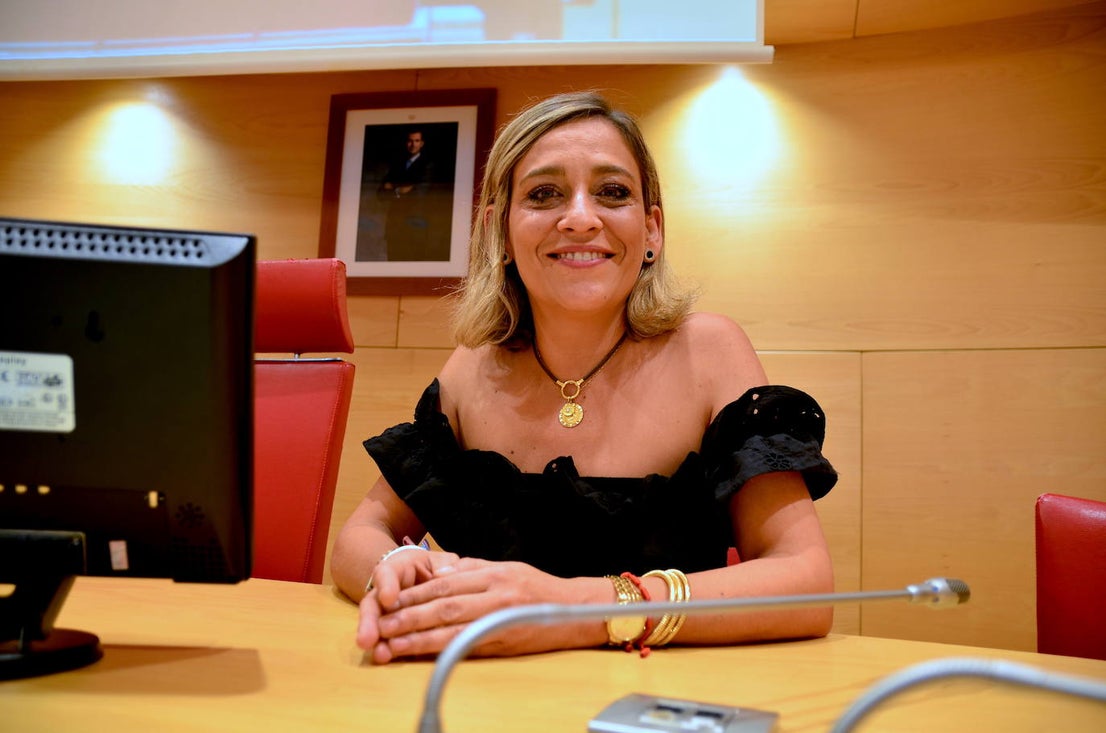 Los retratos de Mariano Molina y Plácido Hurtado se unen a la galería de alcaldes de Huétor Vega