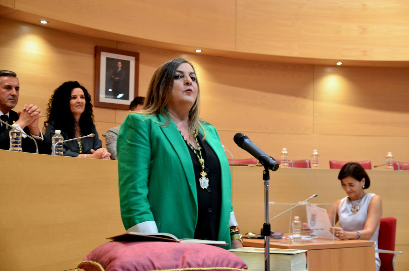 El pleno de investidura de Huétor Vega, desde dentro