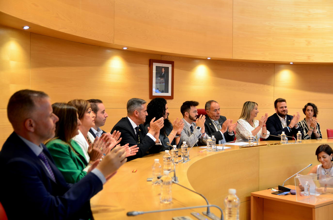 El pleno de investidura de Huétor Vega, desde dentro