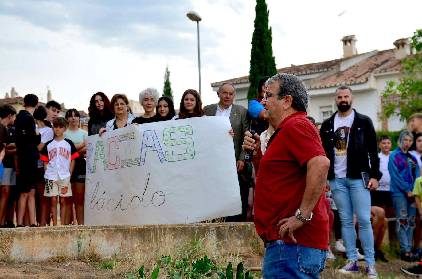 Homenaje sorpresa a Plácido Hurtado en Huétor Vega