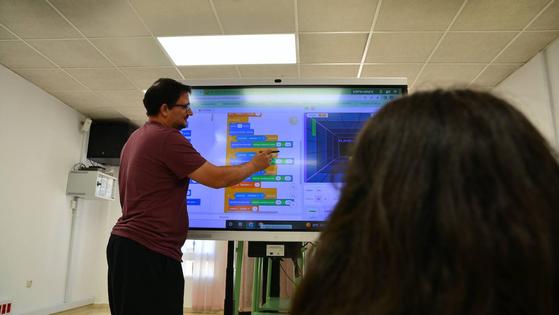 Guadalinfo Huétor Vega enseña este mes a crear videojuegos desde cero