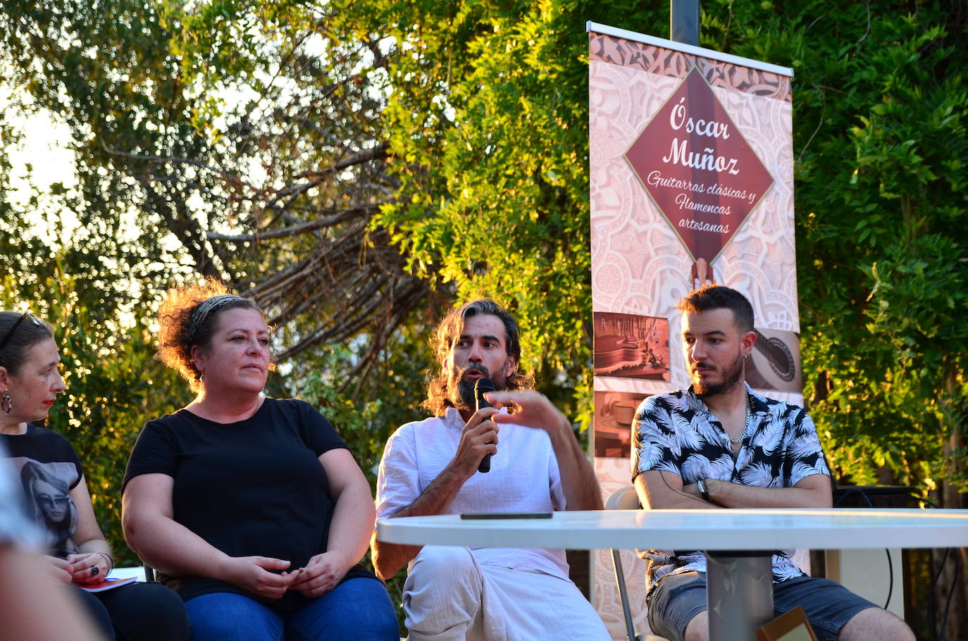 Encuentro de artesanos y artistas en Huétor Vega