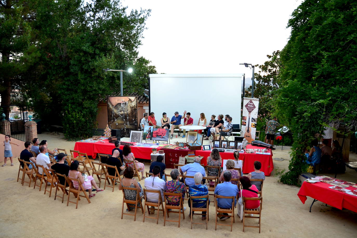 Encuentro de artesanos y artistas en Huétor Vega