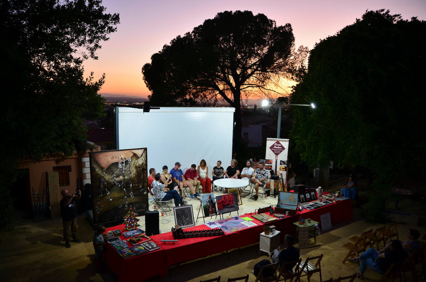 Encuentro de artesanos y artistas en Huétor Vega