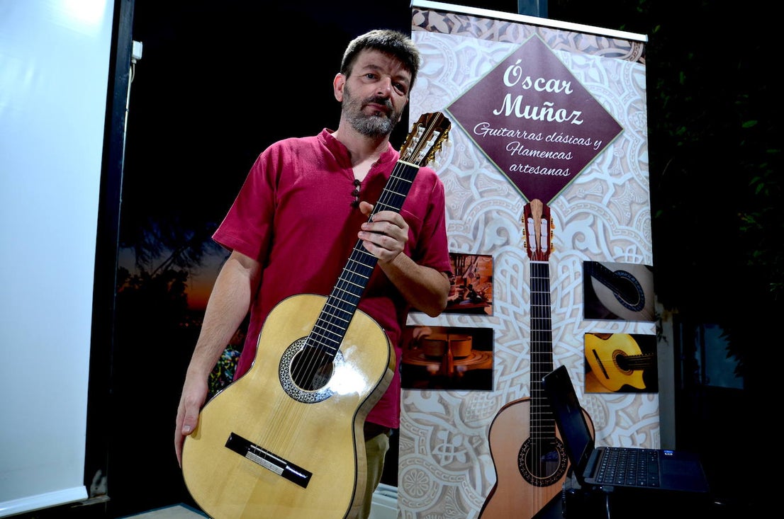 Encuentro de artesanos y artistas en Huétor Vega