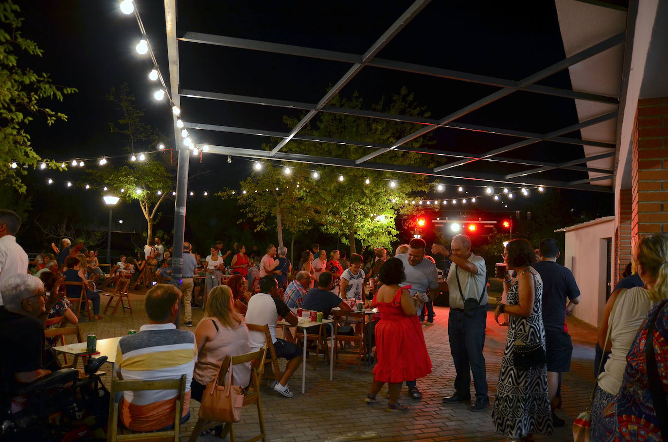 Huétor Vega recupera su esencia en la Verbena de Verano