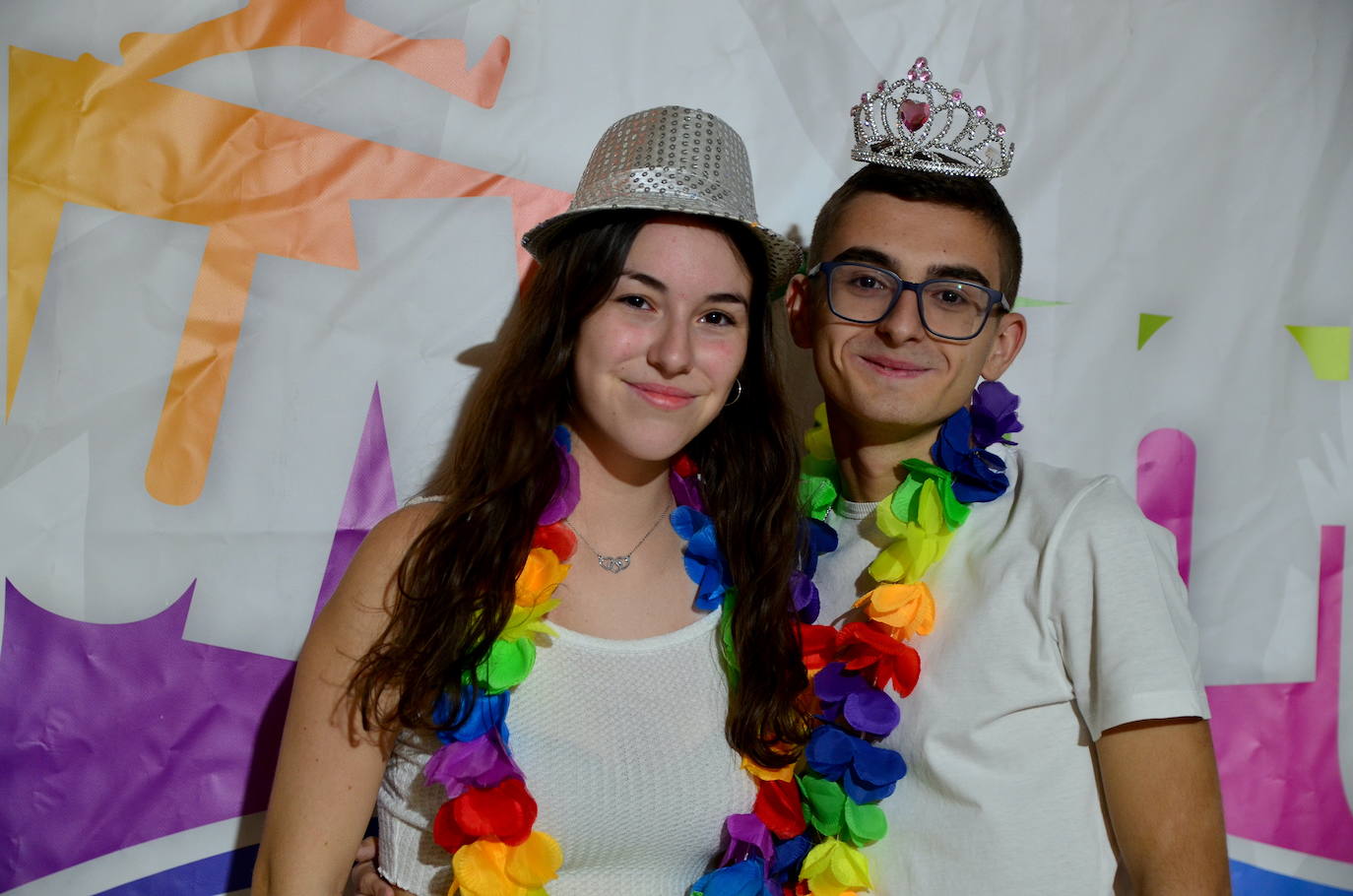 Nueva Fiesta de Blanco de la Juventud en Huétor Vega