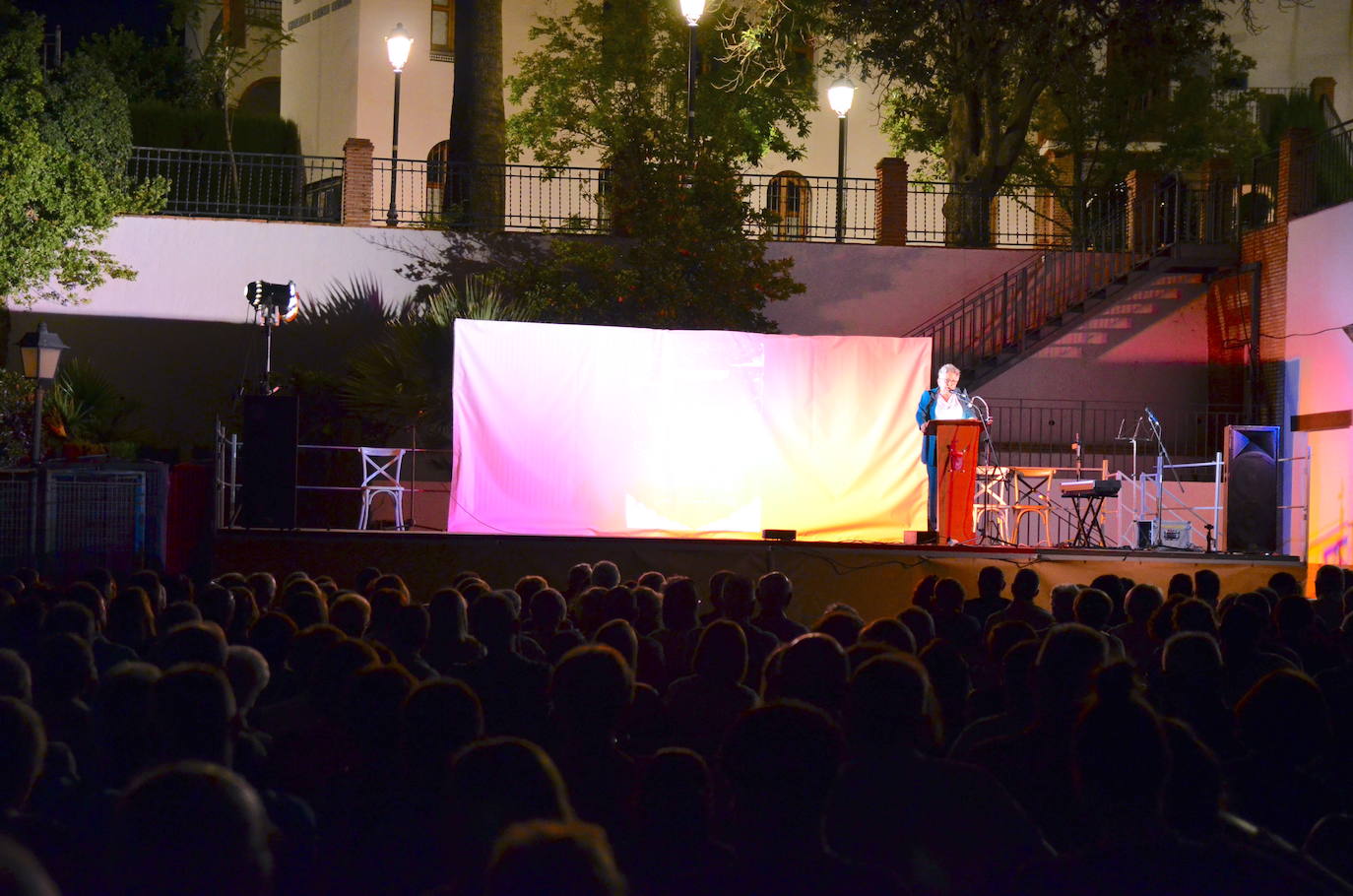 El pregón de Pilar Pérez Velázquez inaugura las fiestas de Huétor Vega