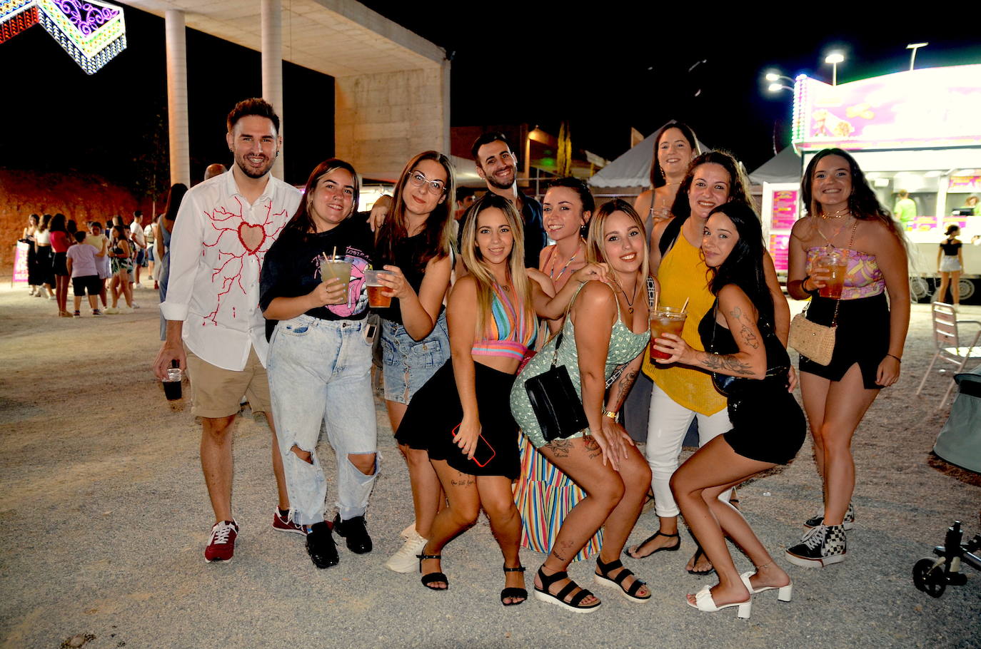 Gran ambiente en el Ferial de Huétor Vega