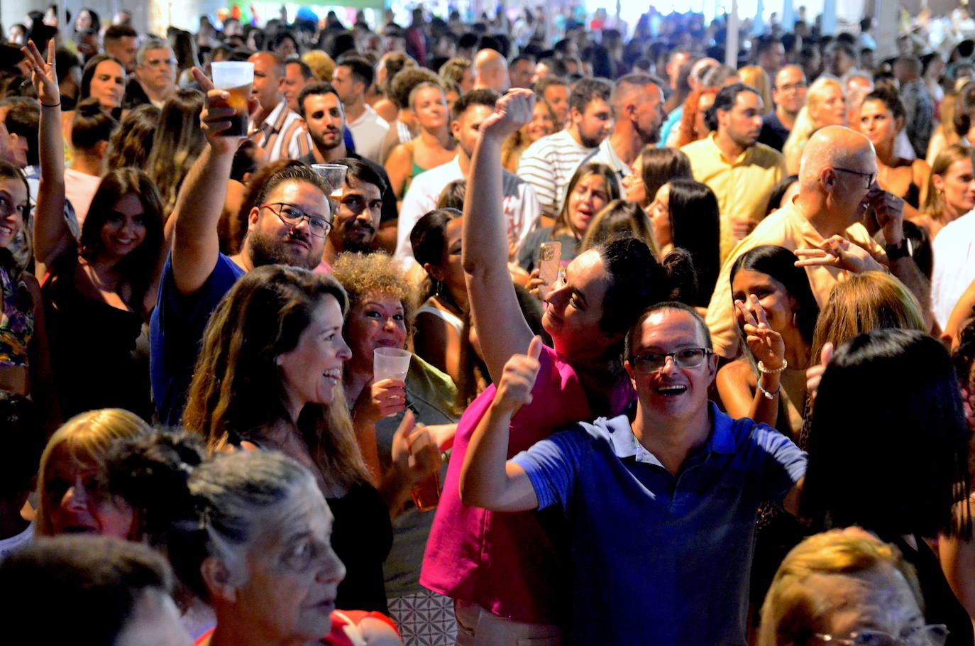 Gran ambiente en el Ferial de Huétor Vega
