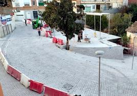 Reapertura parcial del tráfico por la Plaza del Mentidero de Huétor Vega