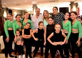 La cena con baile flamenco de San Miguel en Huétor Vega