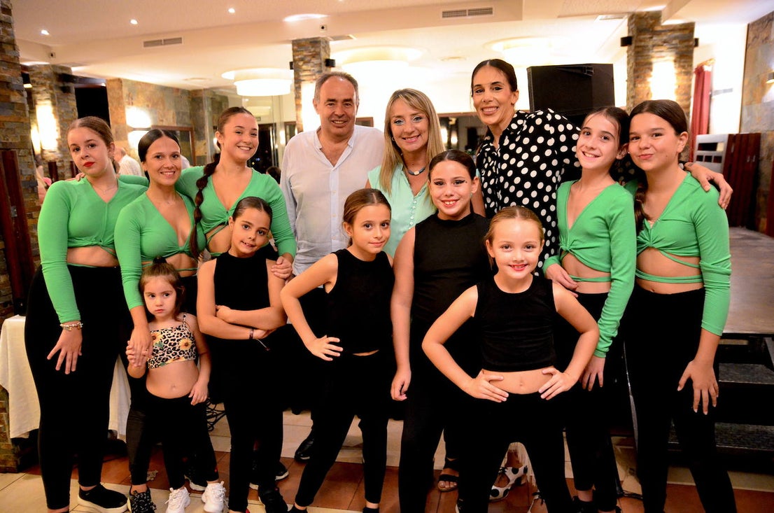 La cena con baile flamenco de San Miguel en Huétor Vega