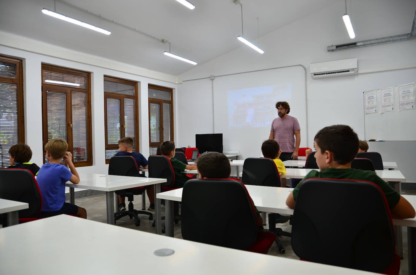 Presentación de la Oficina Municipal de la Energía de Huétor Vega