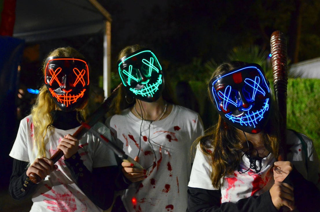 La gente de Huétor Vega se transforma en Halloween