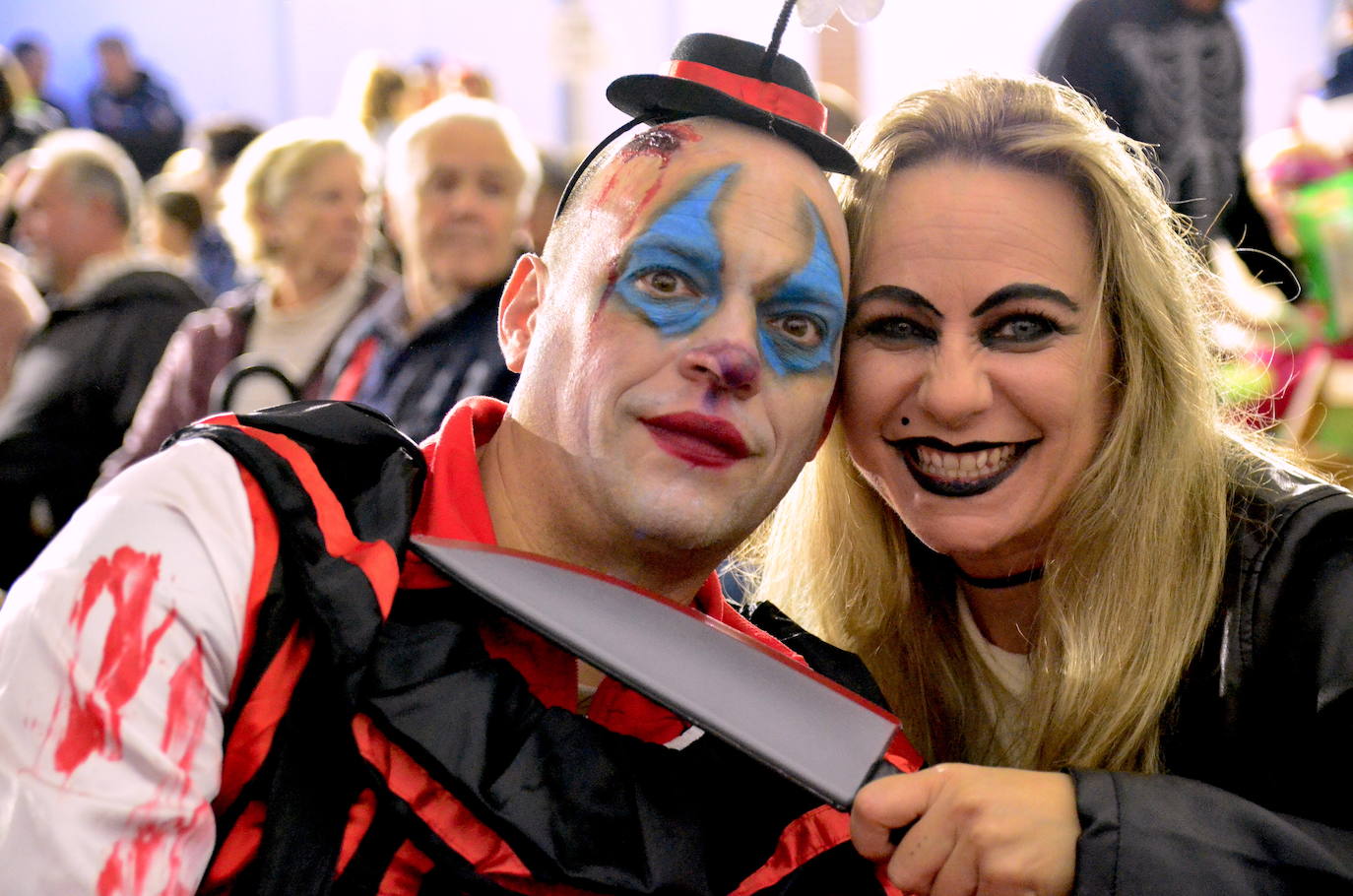 La gente de Huétor Vega se transforma en Halloween