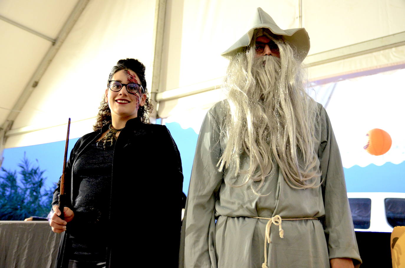 La gente de Huétor Vega se transforma en Halloween