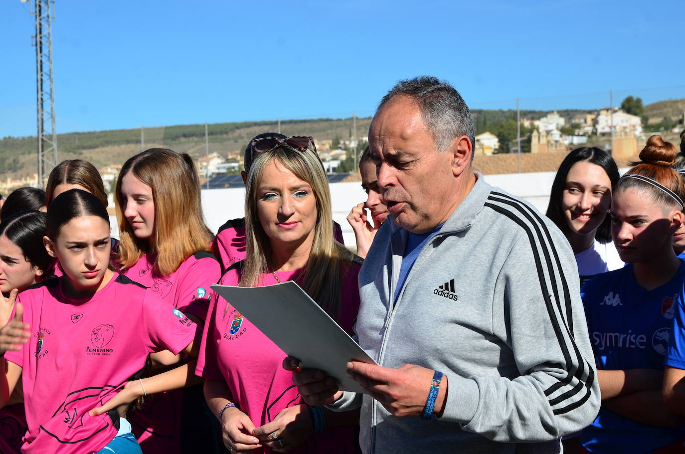 Fútbol femenino contra la violencia de género