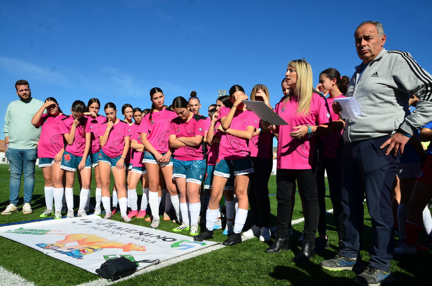 Fútbol femenino contra la violencia de género