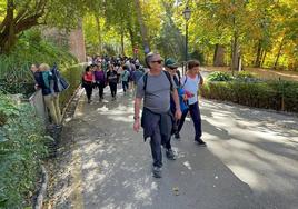 La Alhambra, protagonista en la primera ruta del programa de senderismo de Huétor Vega