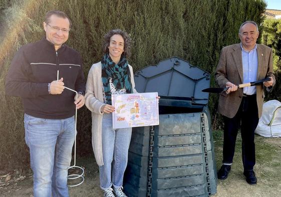 Compostador instalado en el IES Los Neveros.