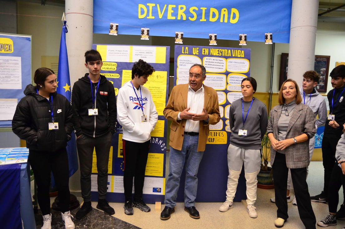 El instituto de Huétor Vega ejerce de 'Escuela Embajadora' de la Unión Europea