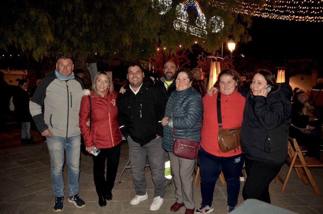 Fiesta de villancicos y panderetas en Huétor Vega