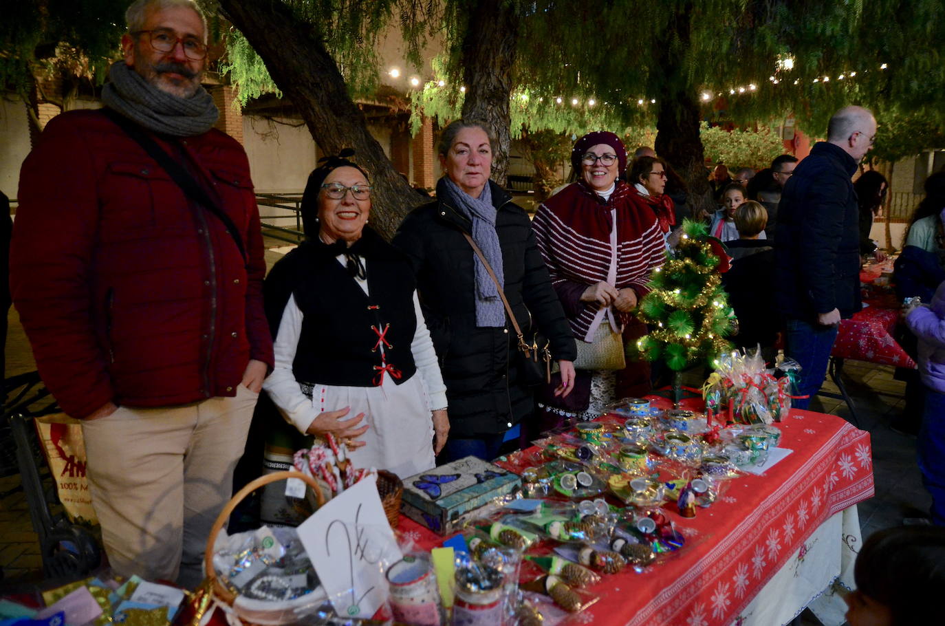 Fiesta de villancicos y panderetas en Huétor Vega