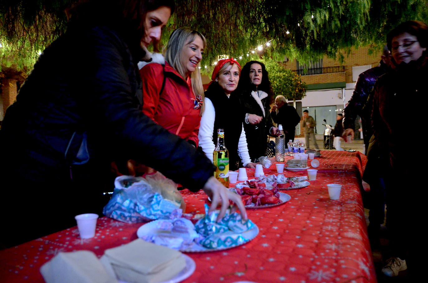 Fiesta de villancicos y panderetas en Huétor Vega