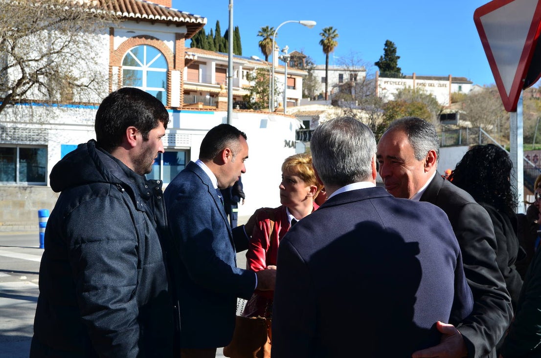 Huétor Vega inaugura el Mirador de la Vega Alcalde Mariano Molina del Paso