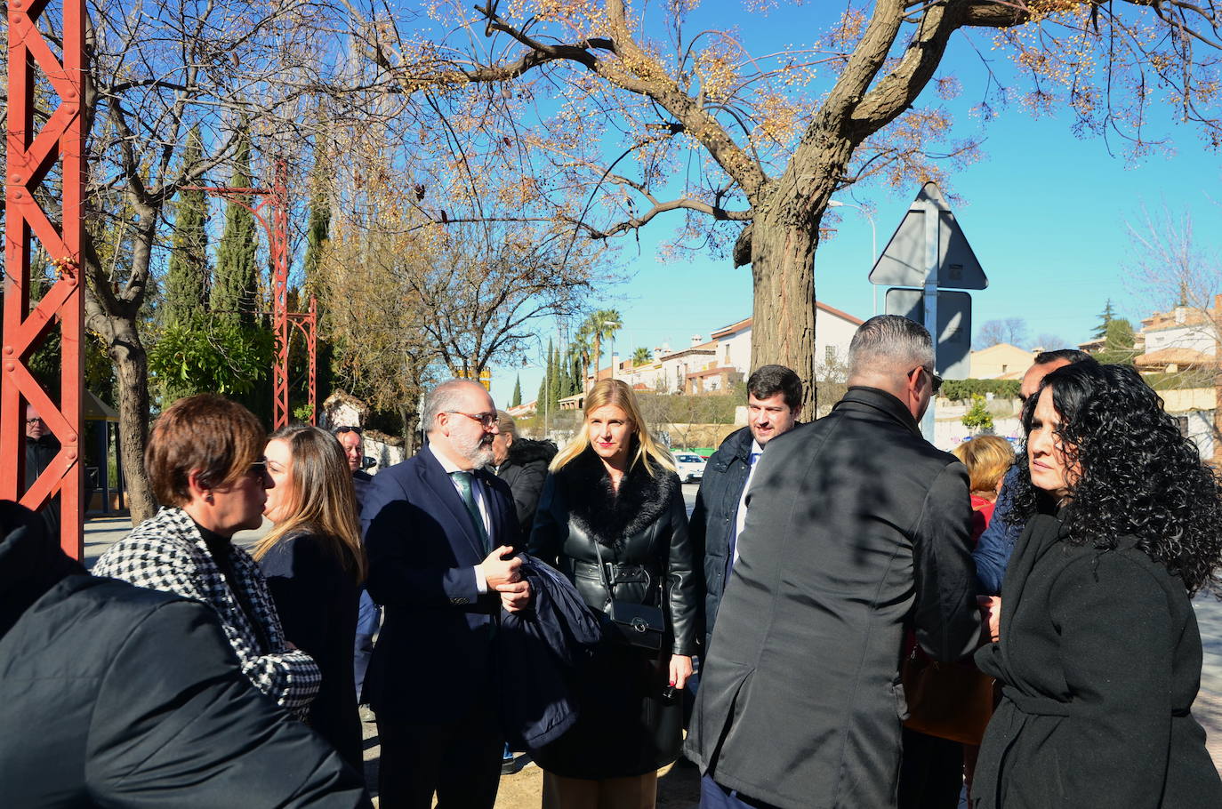 Huétor Vega inaugura el Mirador de la Vega Alcalde Mariano Molina del Paso