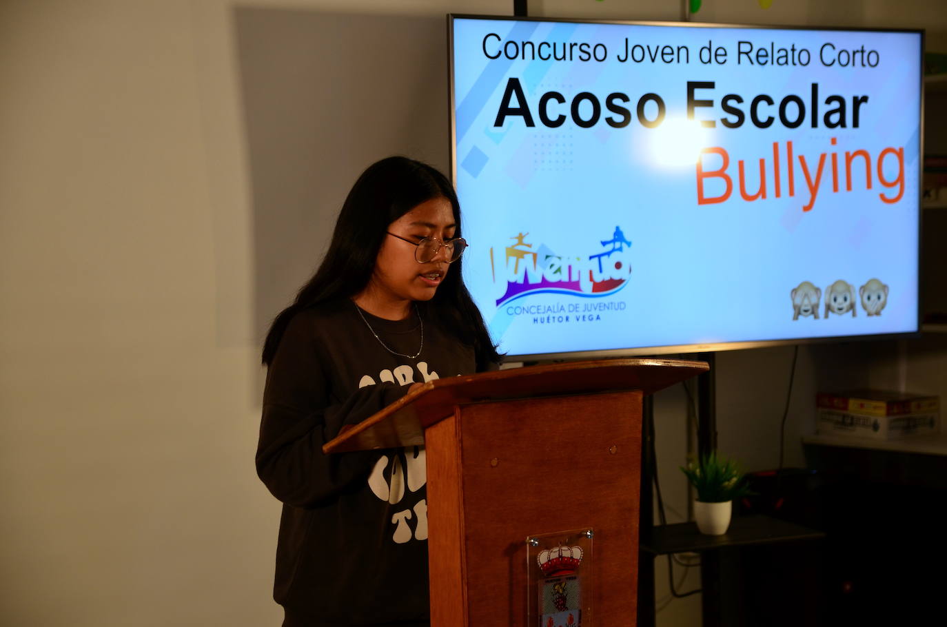 Lectura de ‘No son cosas de niños’, de Alejandra Guzmán Gonza, ganadora del tercer premio.