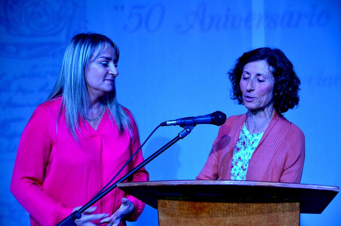 El Centro del Vino y Flamenco, en Huerta Cercada, acogió el acto de homenaje a ‘Huétor Vega Gráfico’.