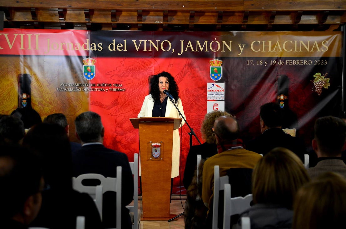 Elena Duque, alcaldesa de Huétor Vega.